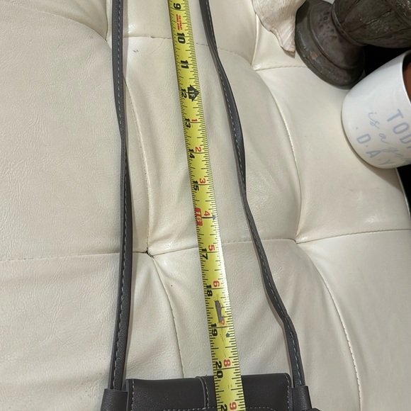 Like New Cell Phone/Purse Crossbody-Adjustable Strap-Gray - Picture 8 of 8
